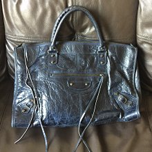 Balenciaga. PARIS巴黎世家，全新有吊牌，黑色小方塊狀鏤空織紋短裙1900起標 歷史價格詳細信息