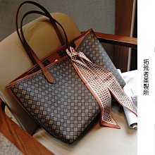 拓荒者革制所。小眾設計頭層牛皮單肩背包簡約托特包真皮百搭大容量單肩腋下包女 歷史價格詳細信息