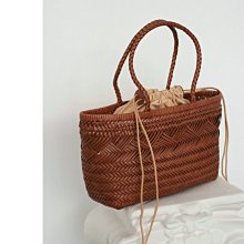 日本牛皮方正方包枕頭包通勤 實拍 黑色 黃色 白色 棕色 歷史價格詳細信息