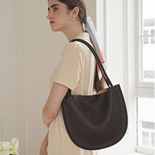 日本牛皮方正方包枕頭包通勤 實拍 黑色 黃色 白色 棕色 歷史價格詳細信息