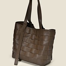 日本牛皮方正方包枕頭包通勤 實拍 黑色 黃色 白色 棕色 歷史價格詳細信息