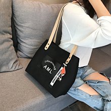 下殺-新款帆布包包輕便簡約多容量斜挎百搭小方包JD寬肩帶網紅挎包 歷史價格詳細信息