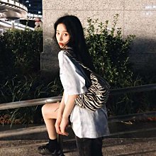 下殺-原創定制姓名字貼刺繡包包鑰匙扣掛件兒童書包防走丟掛飾禮物卡通~特賣 歷史價格詳細信息