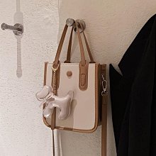 女包新款單肩斜挎包小方包百搭腋下包三角包軟不規則腋下包23015 歷史價格詳細信息