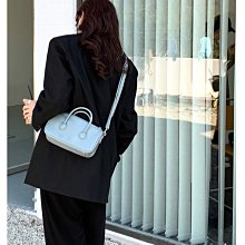 下殺-韓國小眾設計立體花朵包包女ins花瓣腋下JD包手提包包單肩包潮女 歷史價格詳細信息