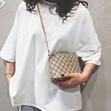 女生包包 女包 時尚印花貝殼包 2023新款時尚撞色單肩包 女包 零錢個性斜挎包 斜背包 歷史價格詳細信息