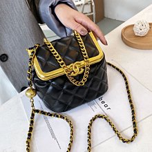 小香風盒子包包女2024新款高顏值壓痕手提包法式氣質高級感斜背包-悅享樂購滿599免運 歷史價格詳細信息