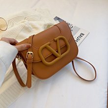 質感鏈條包春季新款百搭包包女斜挎包2024潮高級小衆時尚單肩包-李李 韓國女裝 歷史價格詳細信息