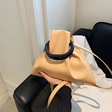 高級感小眾設計小包包女2023春夏季新款潮時尚百搭單肩腋下半月包 歷史價格詳細信息
