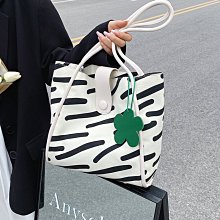 甜甜??韓版帆布包 森系印花斜挎包雙肩布袋女背包帆布單肩包學生上課手提包包補習袋-惠誠小屋 歷史價格詳細信息