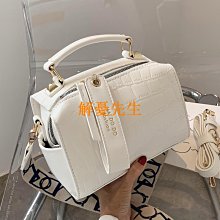 【解憂先生】女生精品包包真皮女包包新款潮中老年軟皮百搭大容量單肩斜挎包媽媽包 歷史價格詳細信息