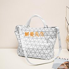 【解憂先生】【】 酒心泡芙包包 學院風女包新款大容量單肩斜背包字母帆布百搭減齡 歷史價格詳細信息