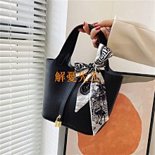 【解憂先生】【】 酒心泡芙包包 學院風女包新款大容量單肩斜背包字母帆布百搭減齡 歷史價格詳細信息