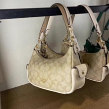 經典老花麻將包來啦，新晉大熱門，兩種肩帶自帶兩款風格，小小的麻將包，大大的容量，我真是愛死了，按頭安利。 歷史價格詳細信息