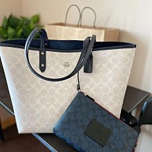 COACH 女款 雙C緹花LOGO釦頭牛皮窄版皮帶-米白 歷史價格詳細信息