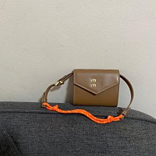 現貨熱銷-走廊式貓砂盆全封閉式隔臭幼貓超大號貓廁所防帶砂貓屎盆貓咪用品 歷史價格詳細信息