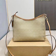 新款熱銷 蔻家馳手表女時尚簡約氣質女士石英表名牌小眾輕奢鑲鉆方形女表明星大牌同款手錶 歷史價格詳細信息