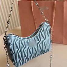 24春夏新款女士時髦復古風折邊logo高腰闊腿褲牛仔褲女褲潮0220b2 歷史價格詳細信息