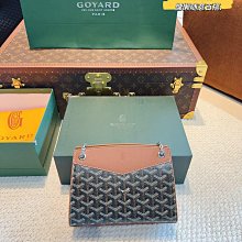 新款上架狗牙包配禮盒戈雅 洗漱包優雅氣質 日常必備材質耐造耐設計簡約 包身輕便日常造不心疼 萬年長青款上身酷！時髦！尺寸：24*11*14cm明星大牌同款包包 歷史價格詳細信息