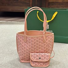 新款上架loe羅家包真的好好看拼色帆布有一種流浪的藝術家的感覺還可以斜挎的小個子女孩子也hold住~中古包包分享|羅 意威中古 34 32cm明星大牌同款包妖 歷史價格詳細信息