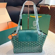 新款上架狗牙包戈雅購物袋—最火爆的goyard 狗牙雙面購物袋。大家再參考可以選擇顏色！大家可以去啦明星大牌同款包包 歷史價格詳細信息