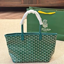 新款上架狗牙包戈雅購物袋—最火爆的goyard 狗牙雙面購物袋。大家再參考可以選擇顏色！大家可以去啦明星大牌同款包包 歷史價格詳細信息