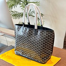 新款上架狗牙包戈雅購物袋屬于這個季節的迷你購物袋狗牙灰粉 實物真的很有質感，灰粉配色絕配！！！尺寸 33中號 38cm大號明星大牌同款包包 歷史價格詳細信息