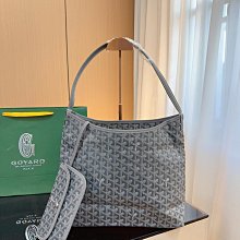 新款上架狗牙包戈雅 托特包時髦感一秒來襲是美女們喜歡的調調～ 尺寸40 30明星大牌同款包包 歷史價格詳細信息