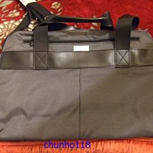 全新紀梵希Givenchy豬鼻子手鍊日本買的。G字扣，很美。便宜出，不退不換不議價。非偏遠 歷史價格詳細信息