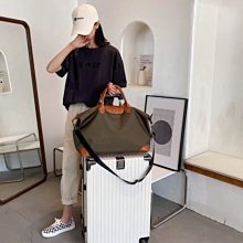 【Anna’ Box】韓版百搭大容量簡約感設計單肩斜背防水小包(共3色) ---- 「預購中」 歷史價格詳細信息