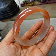 《藍晶寶石玉石特賣→〈手鐲系列〉→天然清透紅虎皮牛奶玉髓超厚寬版手鐲→W782 歷史價格詳細信息