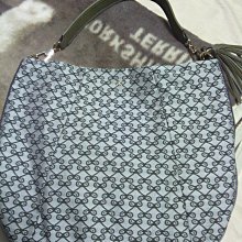 Anya Hindmarch 雙肩包最大的賣點就是「萌」 anya安雅雙肩包 凹造型神器 歷史價格詳細信息