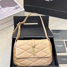 【一品香包】帕克包牛皮浮雕款 單肩斜挎都可以 Coach 鏈條方包⚡最新復古潮流原廠精雕山茶花鎖扣 歷史價格詳細信息