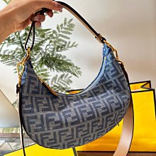 『瑤瑤代購』Lululemon半月包 最新款 頂級貨 原單大牌 時尚百搭運動風小包復古休閒單肩斜挎包47HJ589 歷史價格詳細信息