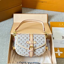 『瑤瑤代購』Lululemon半月包 最新款 頂級貨 原單大牌 時尚百搭運動風小包復古休閒單肩斜挎包47HJ589 歷史價格詳細信息