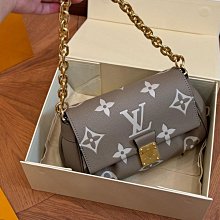 【一品香包】帕克包牛皮浮雕款 單肩斜挎都可以 Coach 鏈條方包⚡最新復古潮流原廠精雕山茶花鎖扣 歷史價格詳細信息