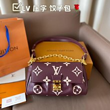 【一品香包】帕克包牛皮浮雕款 單肩斜挎都可以 Coach 鏈條方包⚡最新復古潮流原廠精雕山茶花鎖扣 歷史價格詳細信息