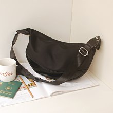 【里樂@ LeaThER】日系純色收納包 化妝包 帆布包帆布袋筆袋 衛生棉包  巧 732 歷史價格詳細信息