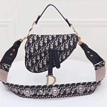 超低價奧迪汽車大sd內存卡64g32讀卡器A3A4A6Q3Q5車載空大卡16g聽歌專用 歷史價格詳細信息