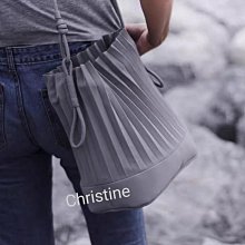 【褶皺水桶側背包/斜背包】已斷。好貨!!獨家珍藏款???? ☆優月皺褶專賣三宅一生風◇泰國包包☆摺衣‧褶衣‧折衣‧褶皺MEPP。獨家不退 價格比較,價格查詢,歷史價格詳細信息