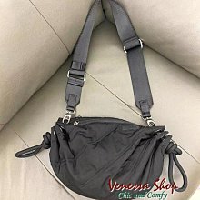 小V私家~ AT 網紅爆款 日常出行 防水尼龍貝殼包 斜背包 單肩包 手機包 小物包 逛街包 2色 (T2022) 歷史價格詳細信息