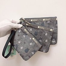【熱賣精選】LeSportsac 樂播詩3455手腕包收納包三件套化妝包 hello Kitty明星大牌同款 歷史價格詳細信息