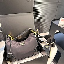 新款 實拍 精品 胸前經典潑墨LOGO印花 短袖 T恤 男女同款 情侶短袖T恤 純棉短袖 寬鬆短T 圓領上衣 高品質 歷史價格詳細信息