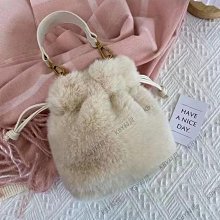 包包女2024秋冬新品毛茸茸高級感腋下包時尚百搭毛絨單肩斜跨女包kby科貝 歷史價格詳細信息