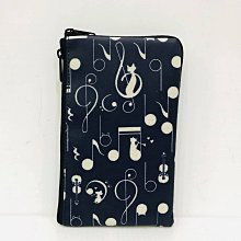 【Dolly club】手繪風貓咪 系列 & 各式包款 水餃包 方包 零錢包 存摺包 化妝包 防水包 手提包 歷史價格詳細信息