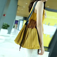 VENESSA~ 新款 撞色拼接 精緻重工刺繡 高質感醋酸絲 小立領棒球夾克外套 (T1421) 歷史價格詳細信息