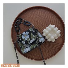 Air麗人穿搭&設計款 uustudio 小眾 小包 小方包 塗鴉 字母印花 手提 帆布包 斜背包 黑 歷史價格詳細信息