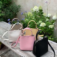 韓國連線牛皮長夾三錐金邊款 歷史價格詳細信息