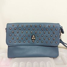 現貨-鑽石領結貓造型  無耳洞 耳夾耳環(附矽膠軟墊)【913029】盤香耳夾 歷史價格詳細信息