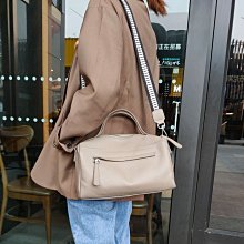 DANDY肩側包中大容量扁包底部可加大功能隨身物品防水尼龍布 歷史價格詳細信息